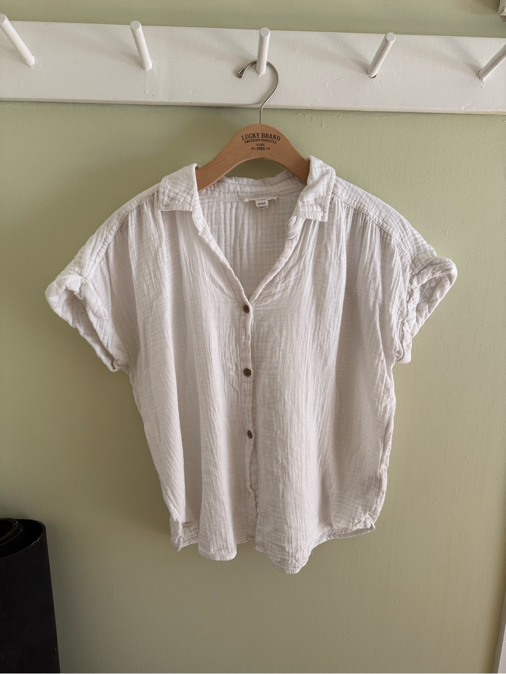 beachlunchlounge White Casual Short Sleeve Button-Down Shirt